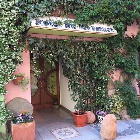 Hotel Su Marmuri 3*