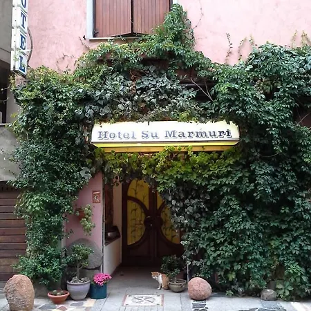 Hotel Su Marmuri 3*