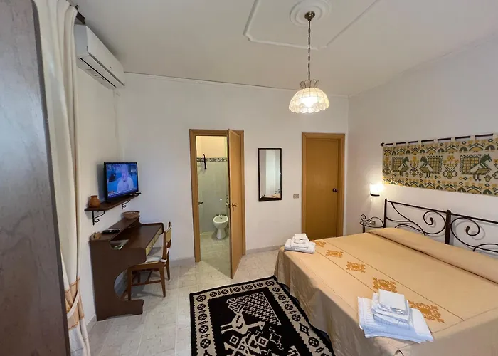 Su Marmuri Szálloda 3*