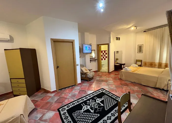 Su Marmuri Szálloda 3*