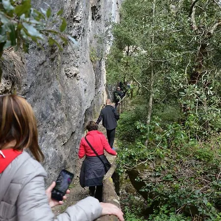 Su Marmuri מלון Ulassai